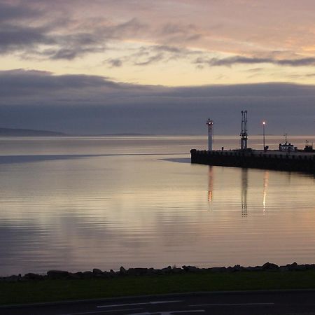 Ayre Hotel & Ayre Apartments Kirkwall Exterior photo